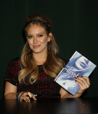 Hilary Duff pic #411841