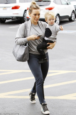 Hilary Duff pic #650836
