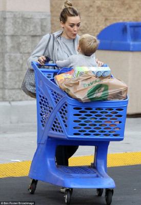 Hilary Duff pic #650828