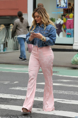 Hilary Duff pic #1130065
