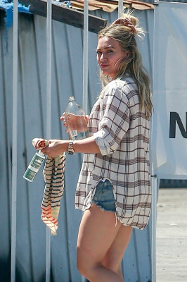 Hilary Duff pic #1234075