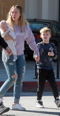 Hilary Duff pic #1114179