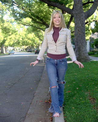 Hilary Duff pic #127261