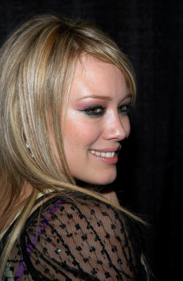 Hilary Duff pic #130672
