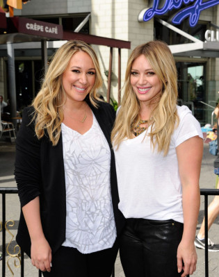Hilary Duff pic #790150
