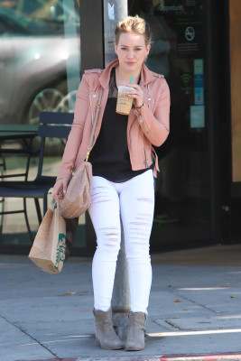 Hilary Duff pic #675669