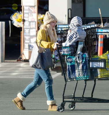 Hilary Duff pic #899223