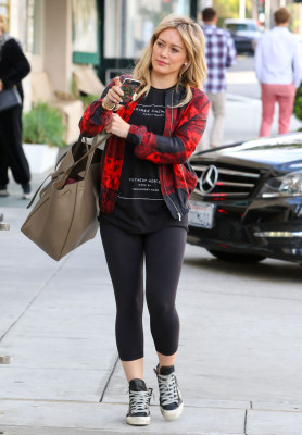 Hilary Duff pic #750140