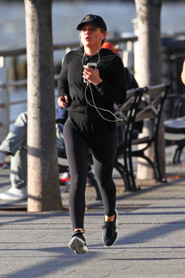 Hilary Duff pic #925829