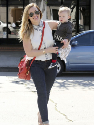 Hilary Duff pic #600029