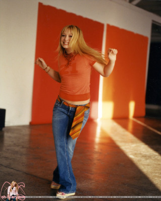 Hilary Duff pic #122330
