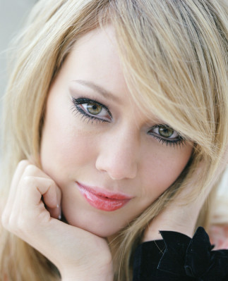 Hilary Duff pic #129873