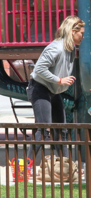Hilary Duff pic #711770
