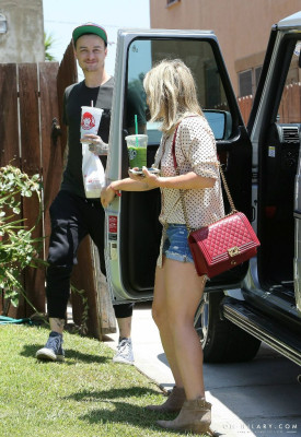 Hilary Duff pic #711780