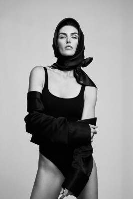 photo 13 in Hilary Rhoda gallery [id1362566] 2024-12-27 00:00:00