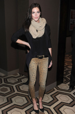 Hilary Rhoda pic #569582