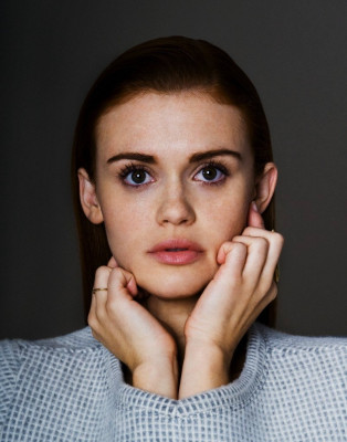 Holland Roden pic #738877