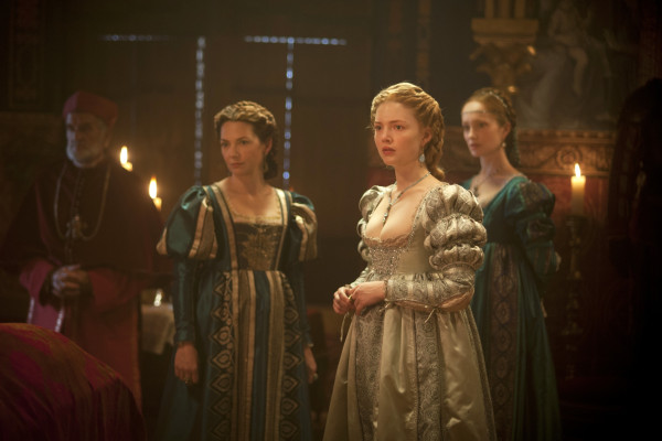 Holliday Grainger pic #624450
