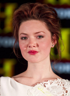 Holliday Grainger pic #666384