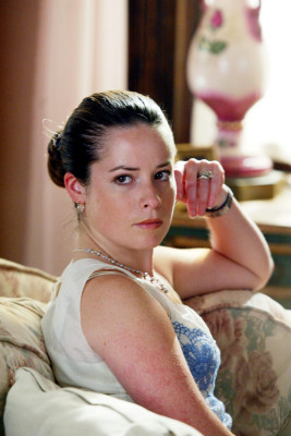 Holly Marie Combs pic #324325