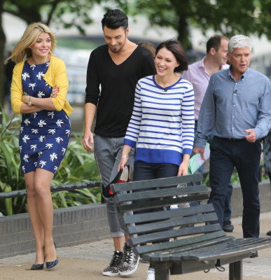 Holly Willoughby pic #971207