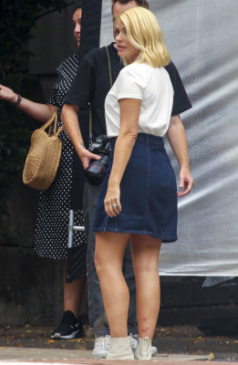 Holly Willoughby pic #1127064