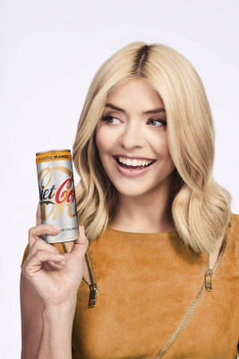 Holly Willoughby pic #1079834