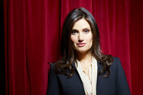 Idina Menzel pic #1170525