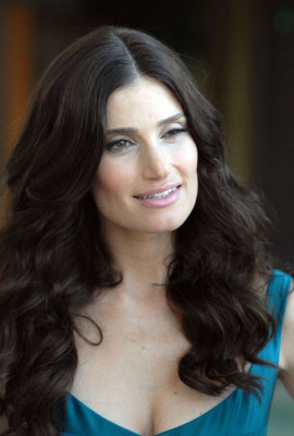 Idina Menzel pic #1170536