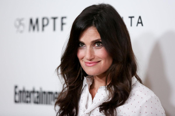 Idina Menzel pic #1170552