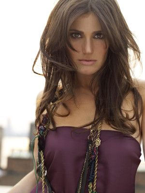 Idina Menzel pic #1170529