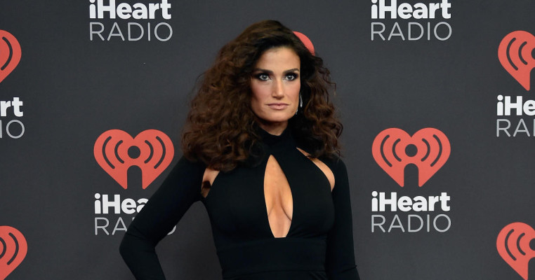 Idina Menzel pic #1170564