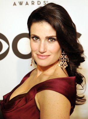 Idina Menzel pic #1170587
