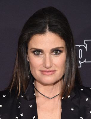Idina Menzel pic #1170586