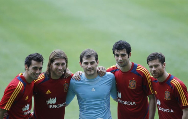 Iker Casillas pic #497326