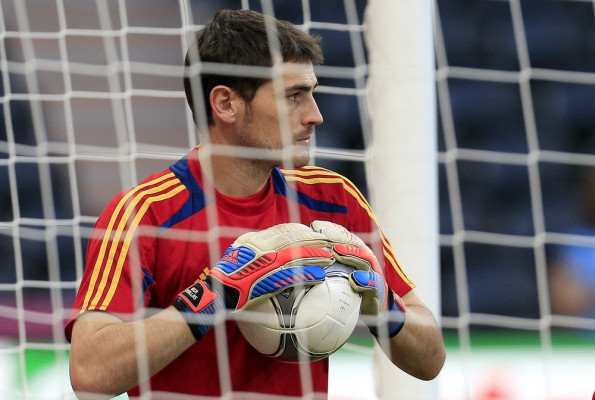Iker Casillas pic #504442