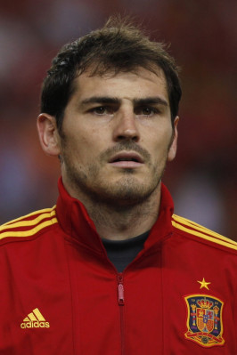 Iker Casillas pic #499780