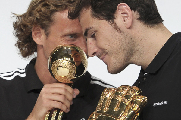 Iker Casillas pic #456372