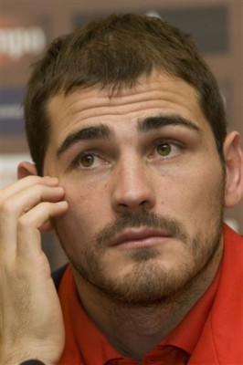 Iker Casillas pic #279620
