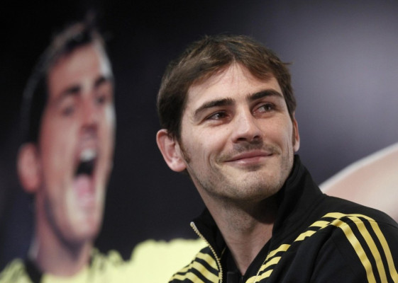 Iker Casillas pic #438329