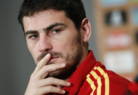 Iker Casillas pic #610484