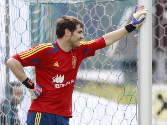 photo 4 in Casillas gallery [id498291] 2012-06-11 00:00:00