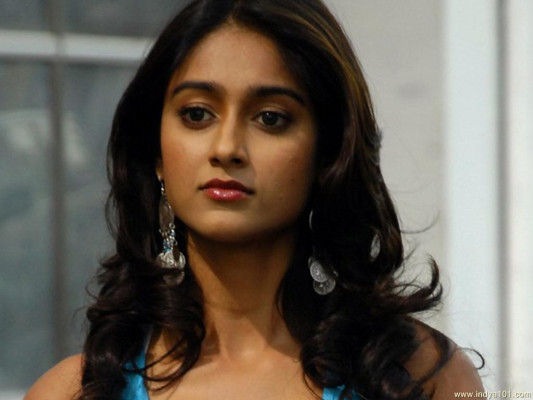 photo 4 in Ileana D Cruz gallery [id557091] 2012-11-26 00:00:00