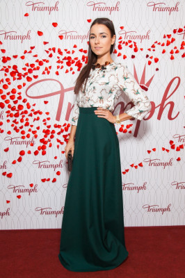 Irena Ponaroshku pic #829459