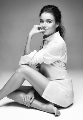 Irena Ponaroshku pic #914010