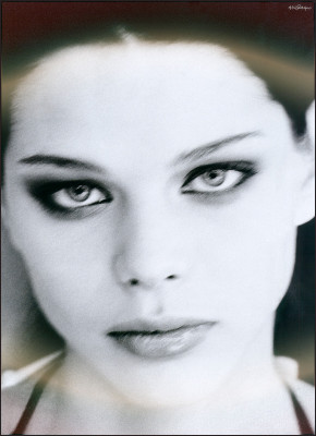 Irina Vodolazova pic #4018