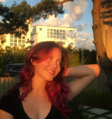 Iris Apatow pic #1058103