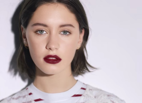 Iris Law pic #1027897