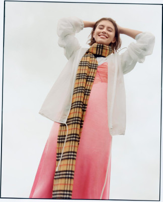 Iris Law pic #1028656
