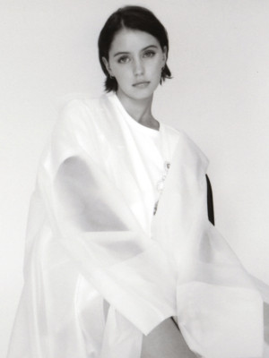 Iris Law pic #1031921